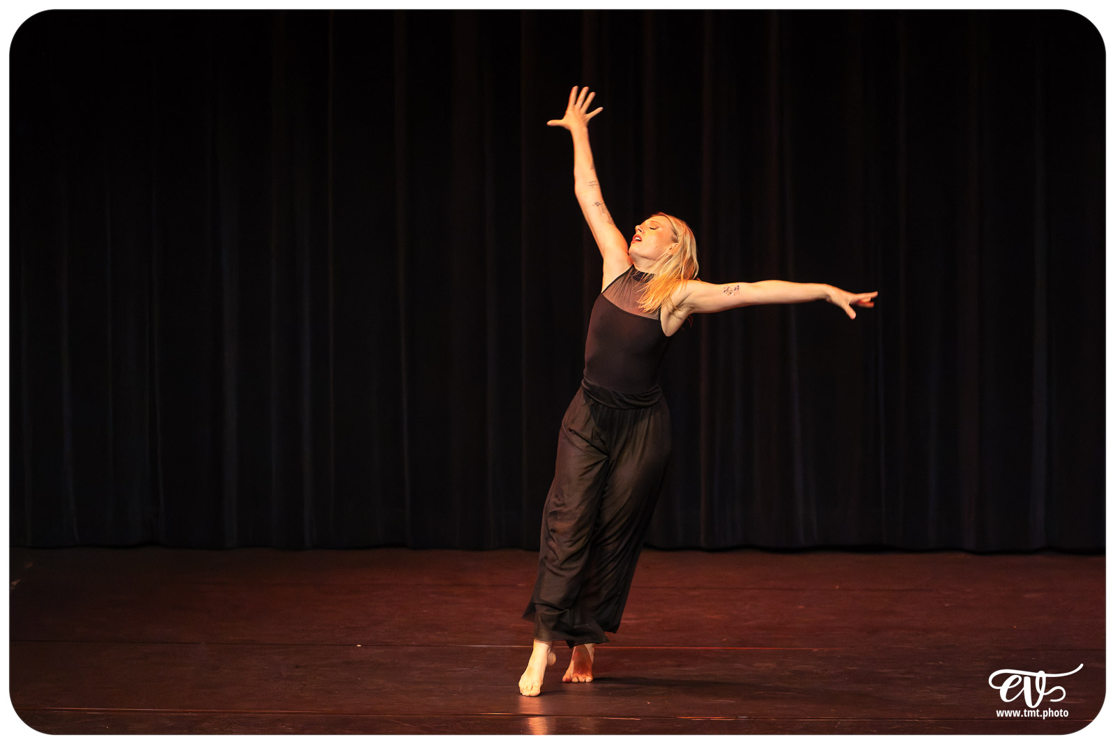ECOLE DE DANSE CÉCILE ADAMOW